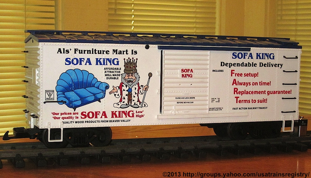 Sofa King Güterwagen (Box car), white