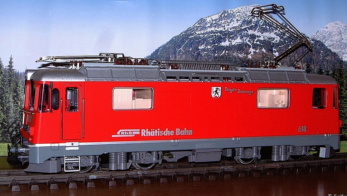 RhB Ellok (Electric locomotive) Ge 4/4 II 618 Bergün / Bravuogn